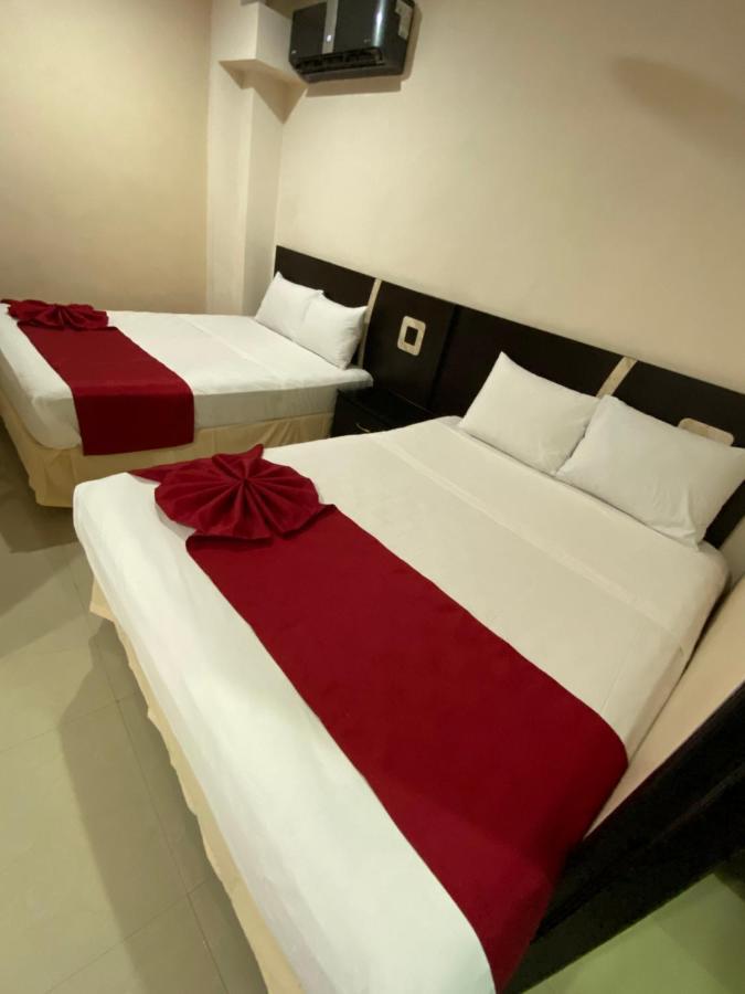 Suites La Roca By R&T Cancún Eksteriør billede