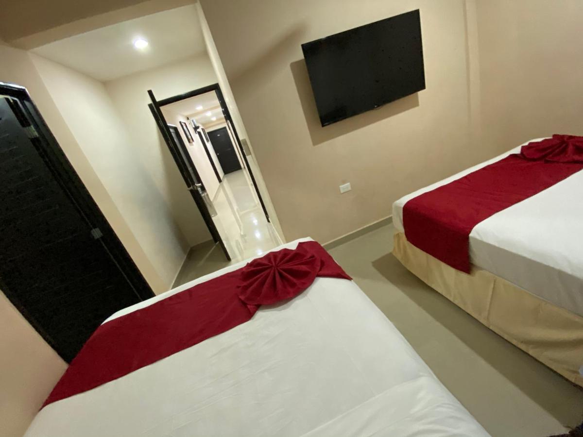 Suites La Roca By R&T Cancún Eksteriør billede