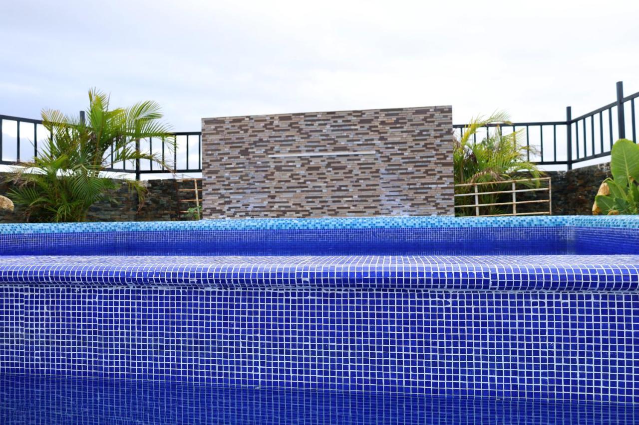 Suites La Roca By R&T Cancún Eksteriør billede
