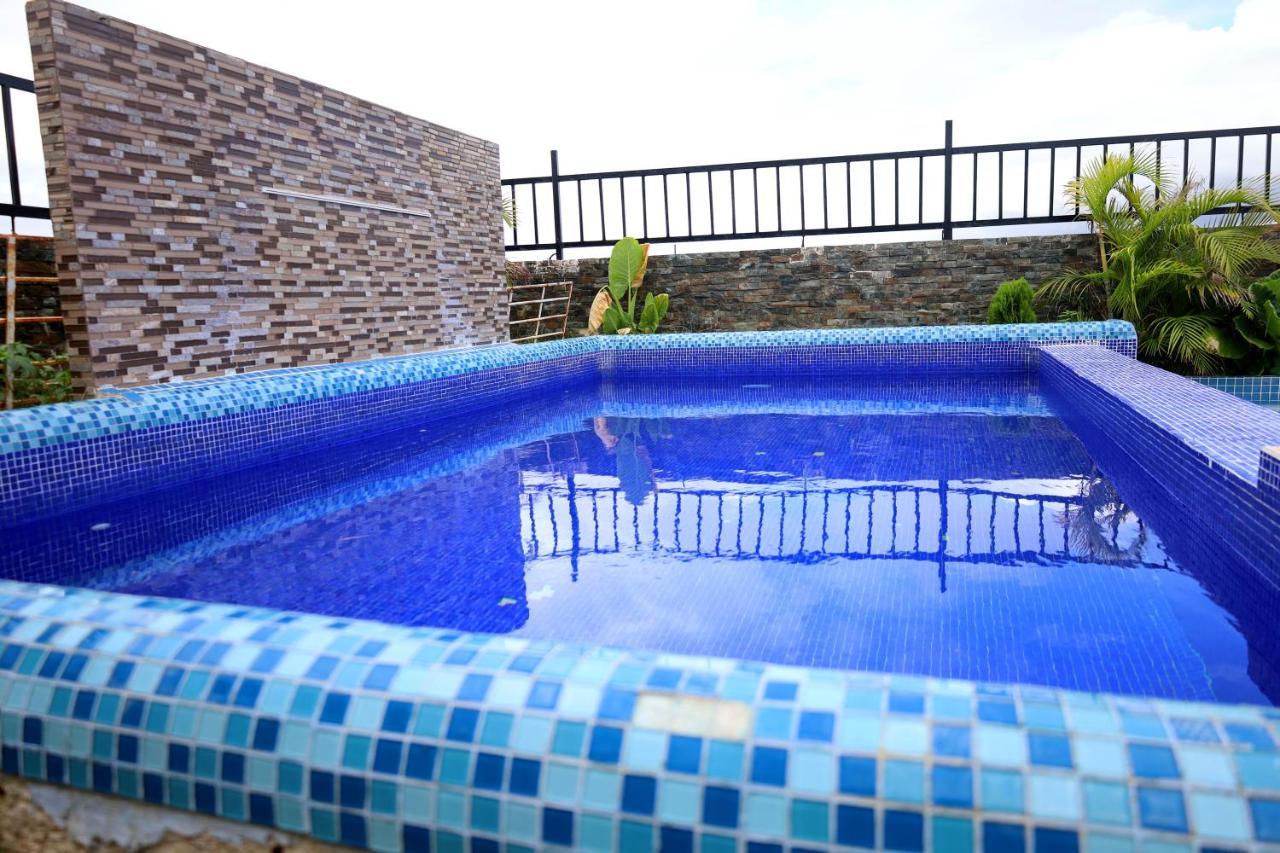 Suites La Roca By R&T Cancún Eksteriør billede